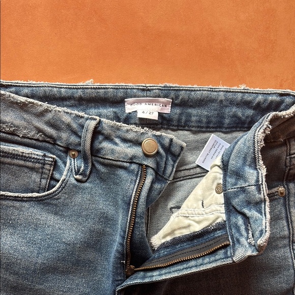 Classic Blue Women's Jeans - Picture 3 of 4